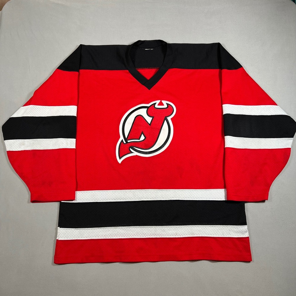 New Jersey Devils Hockey Jersey Mens L Red Black White Mesh CCM 90s